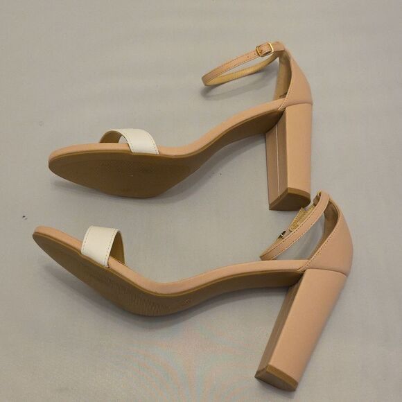 BRAND NEW LULU'S TAYLOR CHUNKY  HEEL  SANDALS - Picture 10 of 16